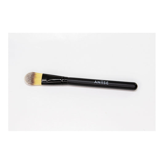 Foundation Makeup Brush by Aniise