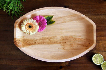 Disposable Dinner Plates, 13" Oval Palm Leaf Plates for Charcuterie, 25 PACK by ecozoi