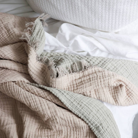 Crinkle Bed Covers by POKOLOKO