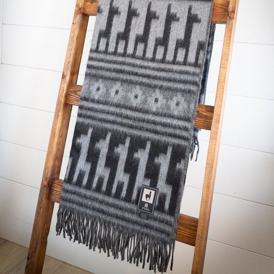 Alpaca Wool Throw Blanket - Alpaca Design (Black) by Alpaca Threadz